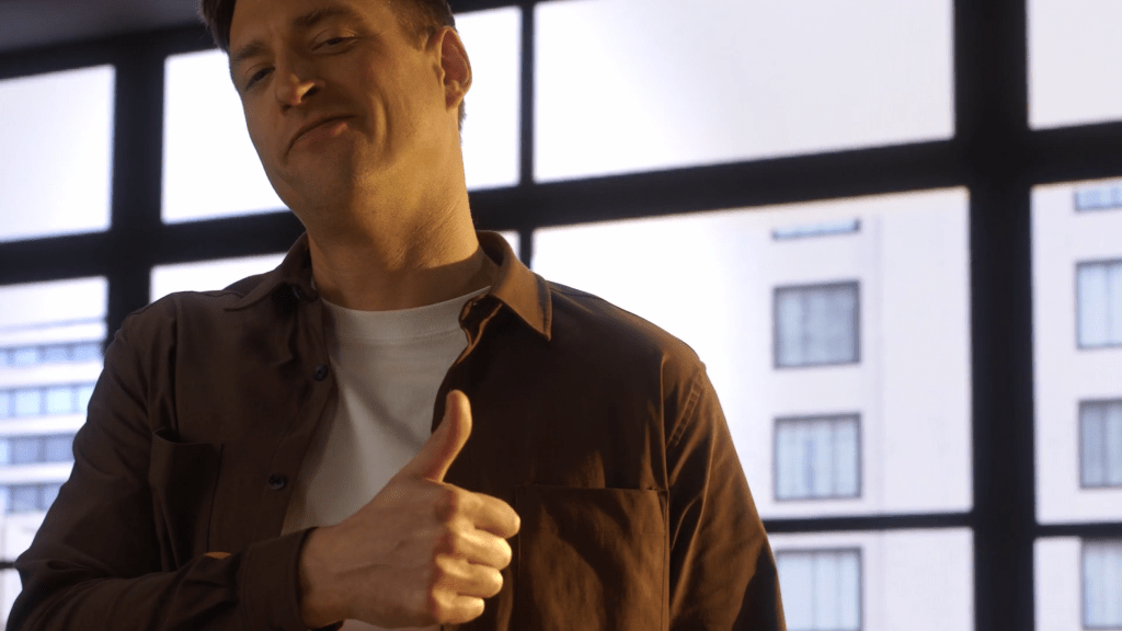 man thumbs up image of a man holding his thumbs up